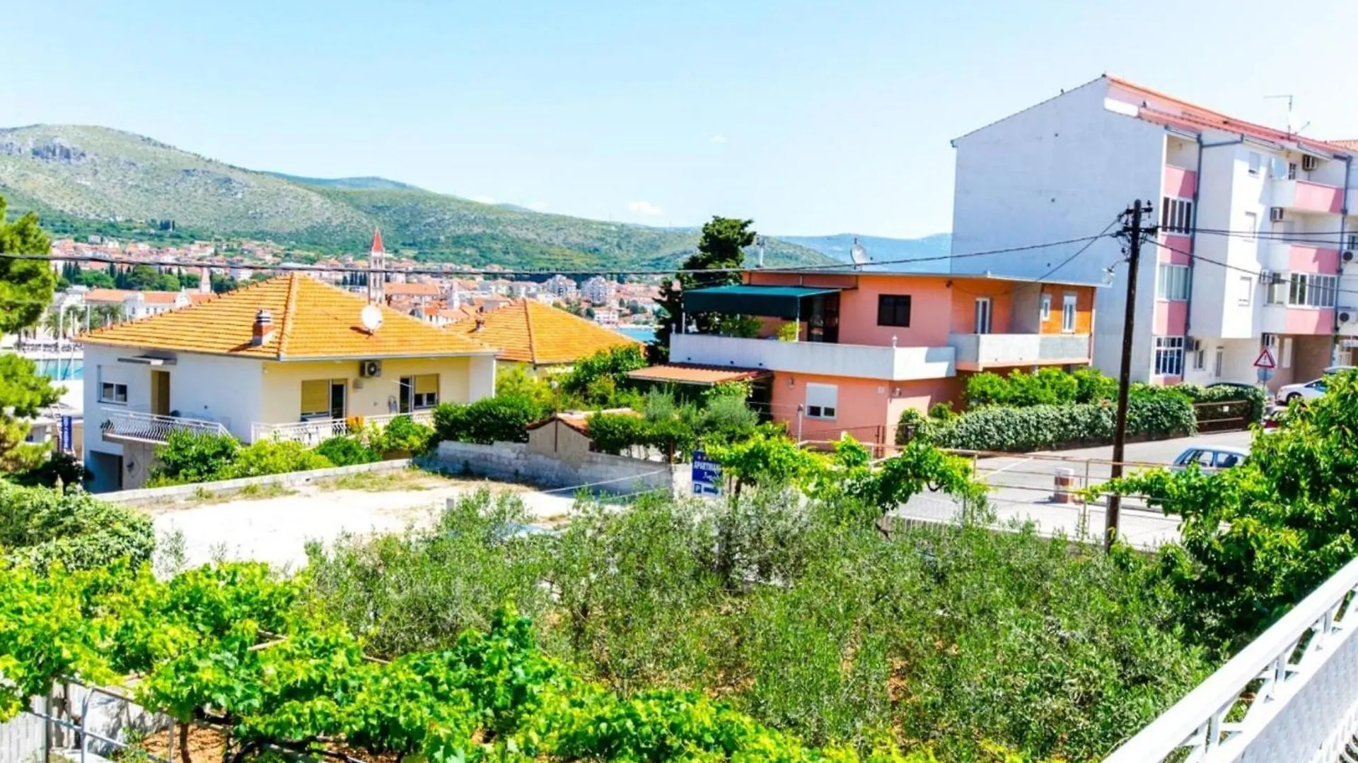 Apartments Ivana Tr - Studio With Balcony And Sea View A4 Trogir 0*,  Croatia