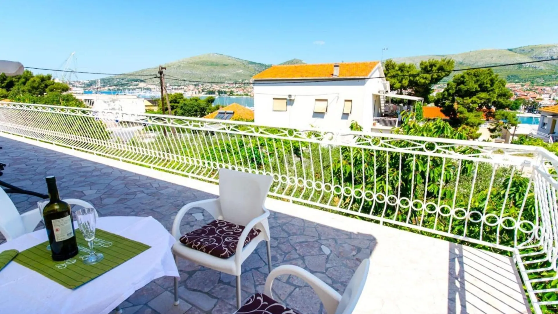 Apartments Ivana Tr - Studio With Balcony And Sea View A4 Trogir