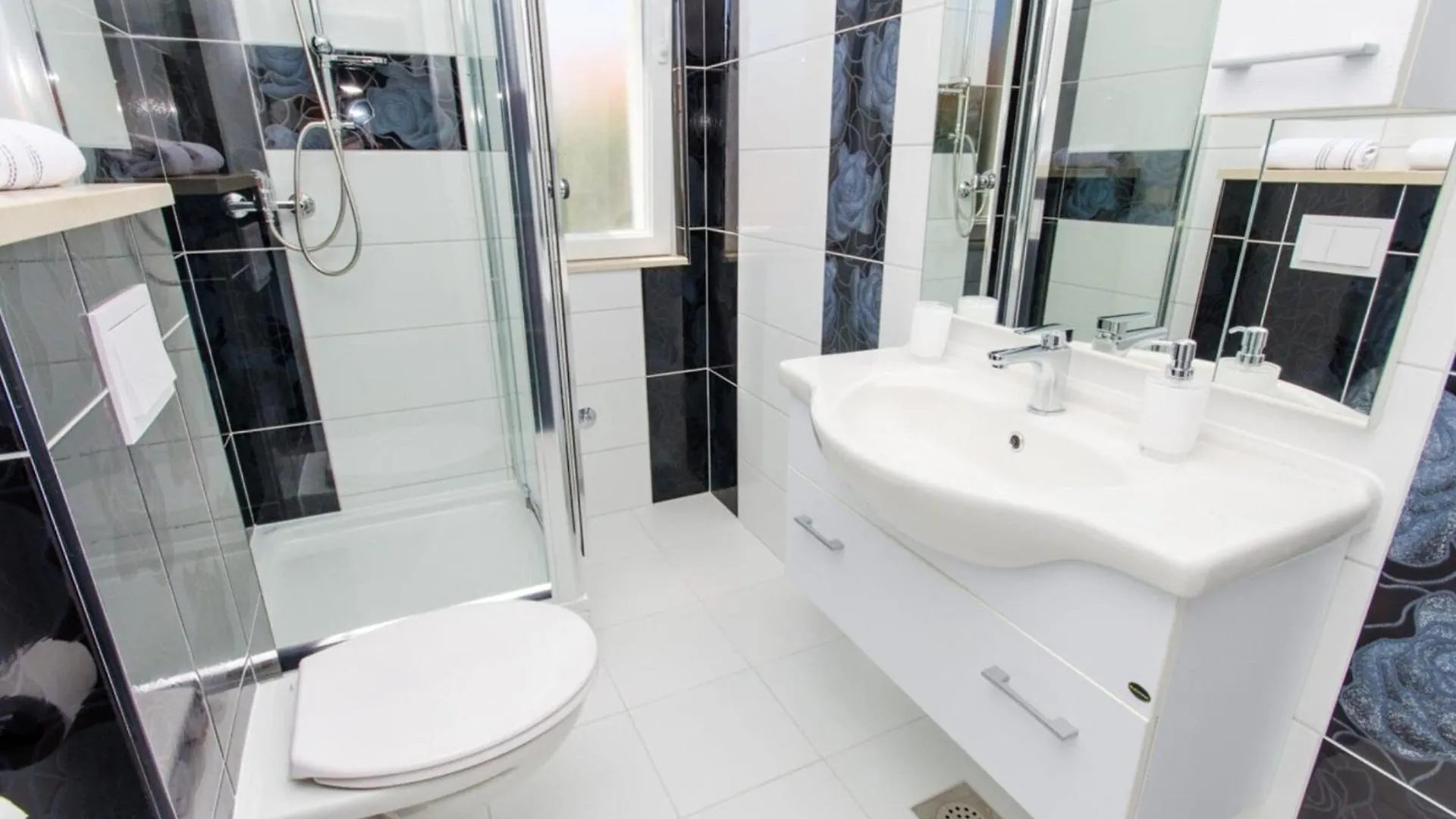 Apartments Ivana Tr - Studio With Balcony And Sea View A4 Trogir